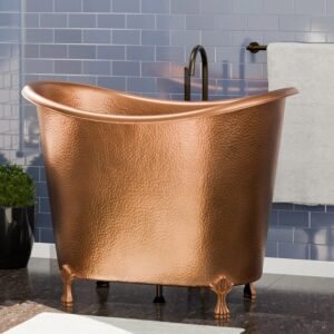 Hammered Copper Freestanding Bathtub with Decorative Clawfoot Legs